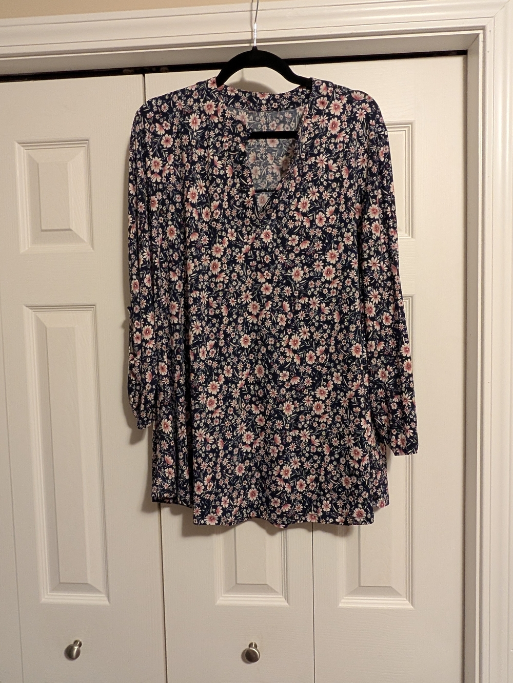 Navy Floral V-Neck Tunic Top with Pink Accent